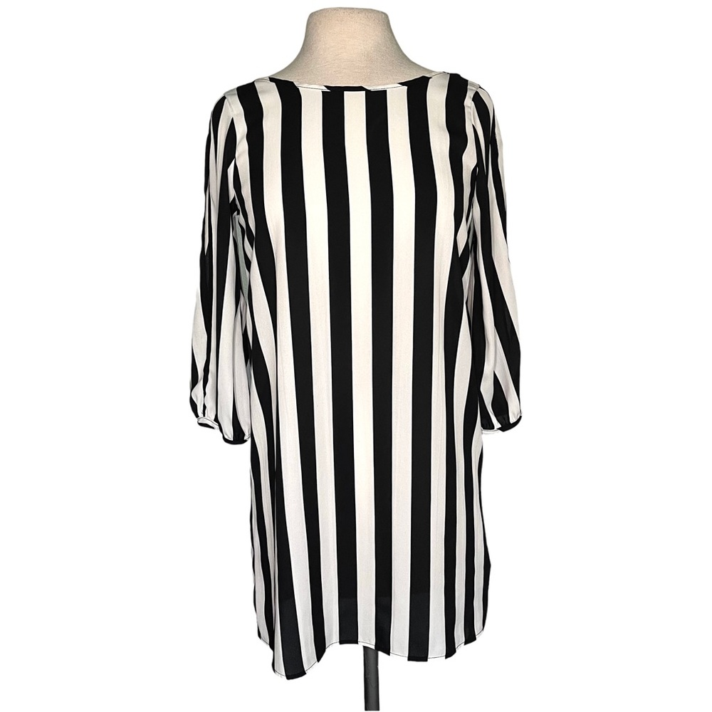 NWT Boutique Black & White Stripe Bow Back Dress - Size Small